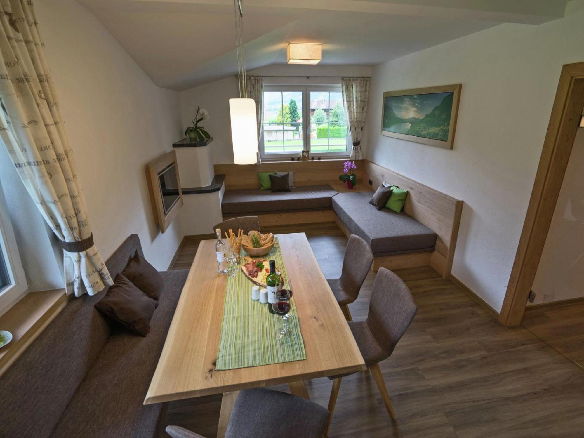Holiday Flat Near Four Ski Lifts In Mayrhofen Esterno foto
